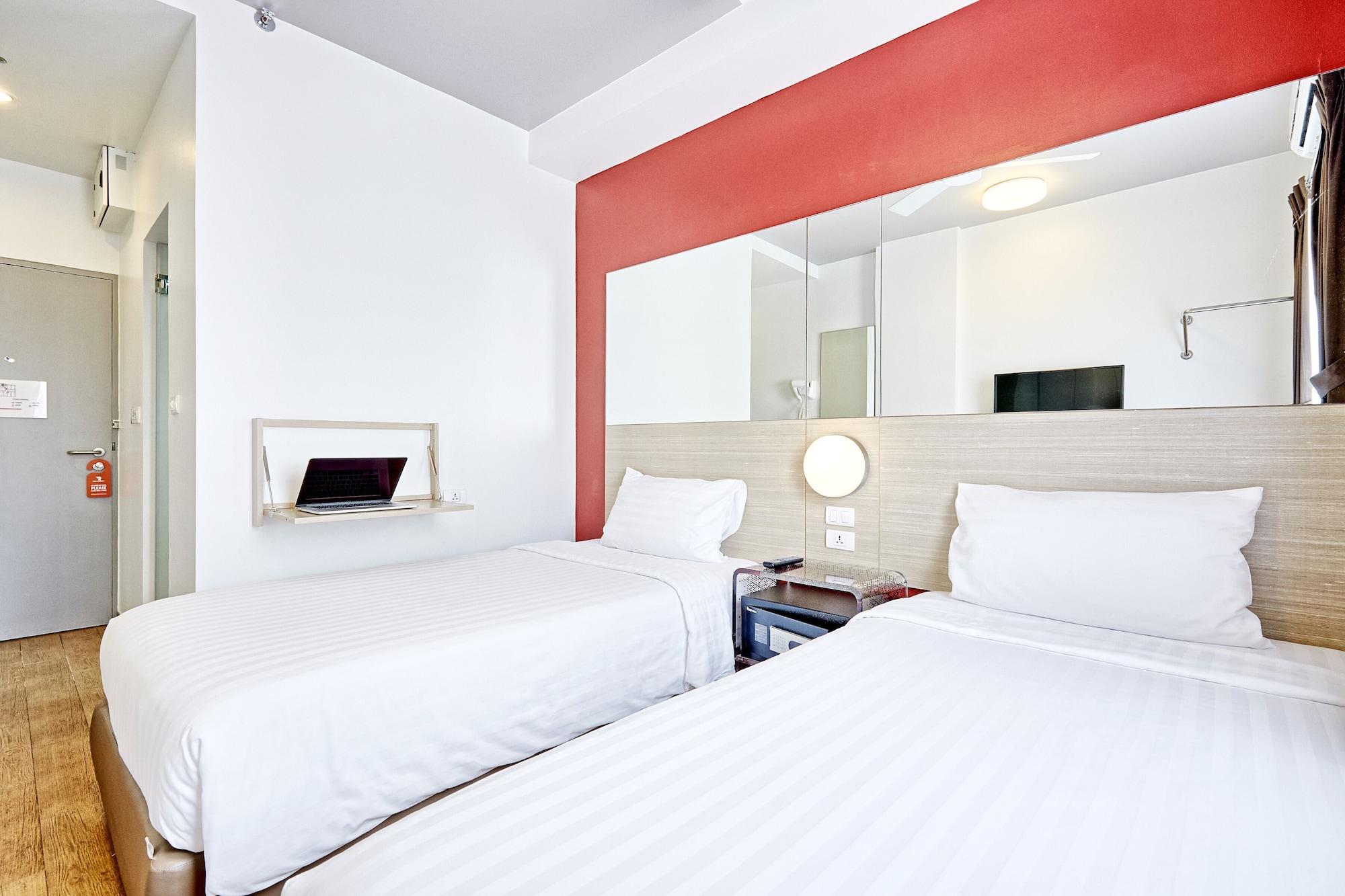 Hotel Red Planet Phuket Patong Exterior foto