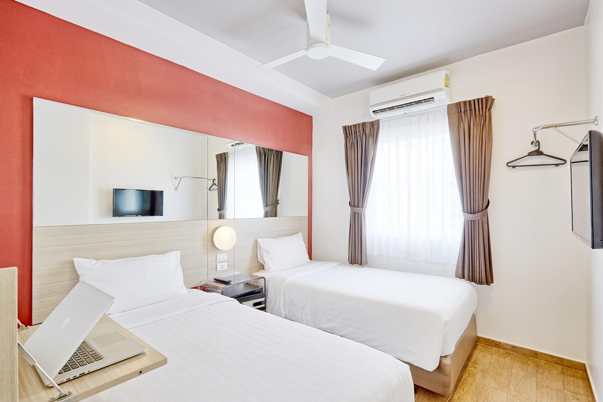 Hotel Red Planet Phuket Patong Exterior foto