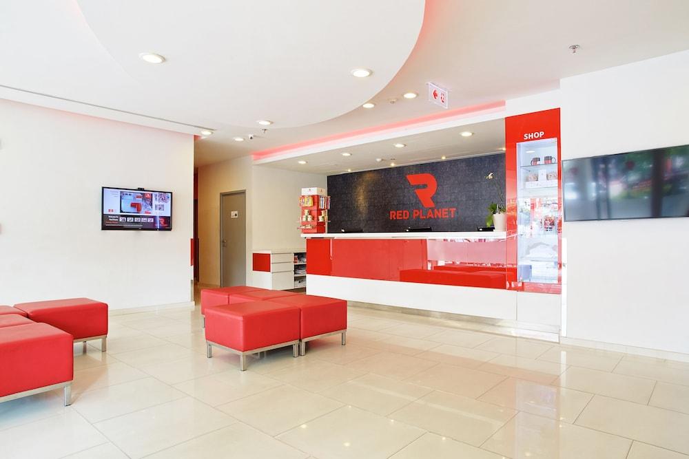 Hotel Red Planet Phuket Patong Exterior foto