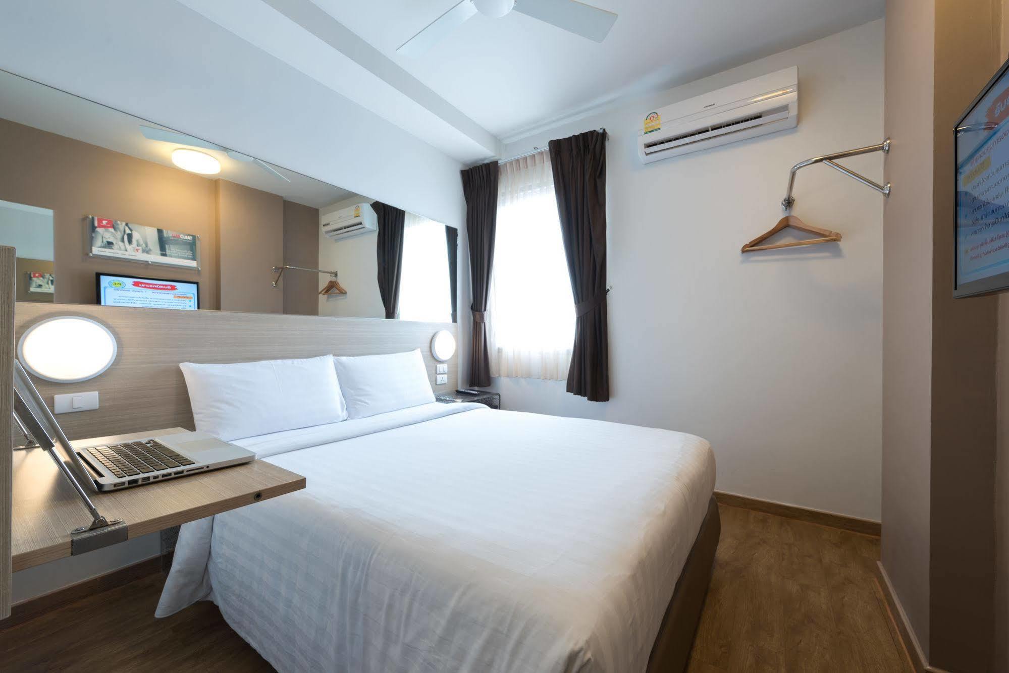 Hotel Red Planet Phuket Patong Exterior foto